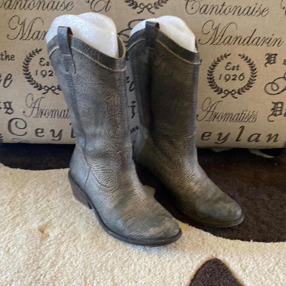Jessica Simpson Gray Heeled Boots